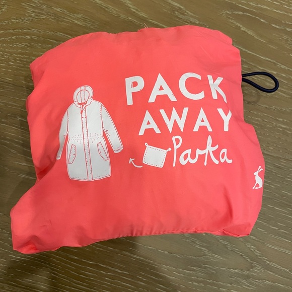 Pack-away Parka in Hot Pink - Picture 5 of 6